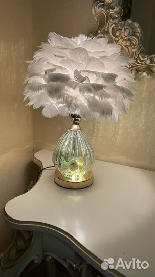 Лампа настольная