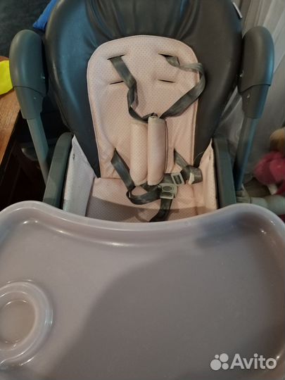 Детский стульчик для кормления