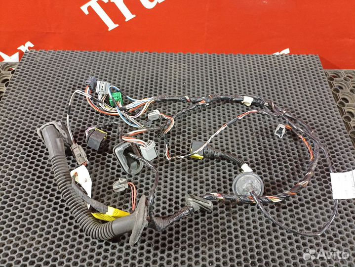 Проводка двери левой Volvo FH