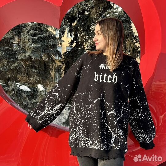 Свитер