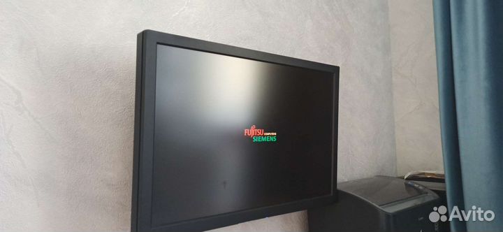 Монитор на MVA матрице 24