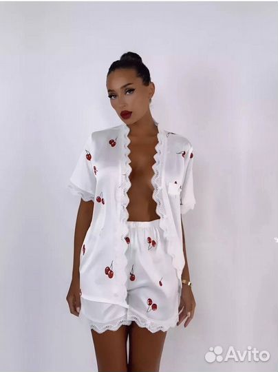 Шёлковая пижама женская