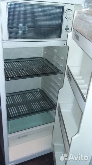 Холодильник Саратов.2016 г