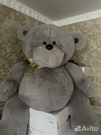 Большие плюшевые медведи