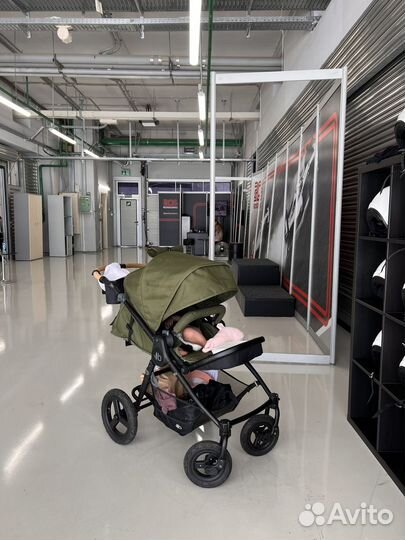 Коляска bumbleride era