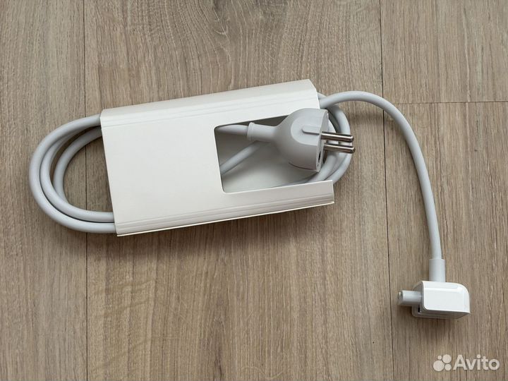 Удлинитель Apple для адаптера питания с коробкой