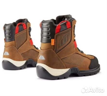 Мотоботы Icon StormHawk WP коричневые