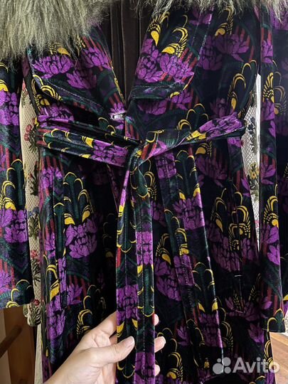 Весеннее пальто Roberto Cavalli со съемным мехом