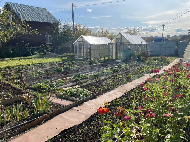 Дача 29,9 м² на участке 5,8 сот.