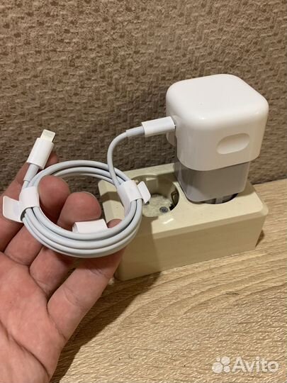 Оригинальный блок Apple 20w (из комплекта)