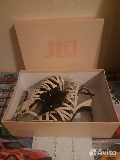 Обувь женская босоножки