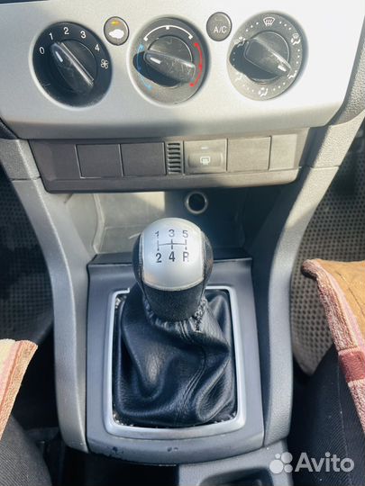 Инструктор по вождению механика