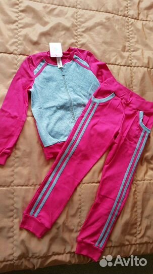 Костюм спортивный