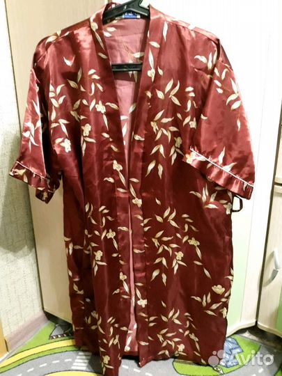 Пижамы, сорочки, халаты