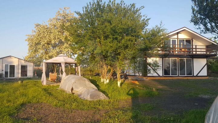 Дом 216 м² на участке 25 сот.