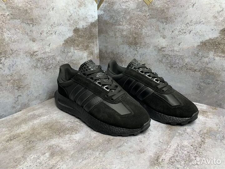 Кроссовки adidas retropy e5