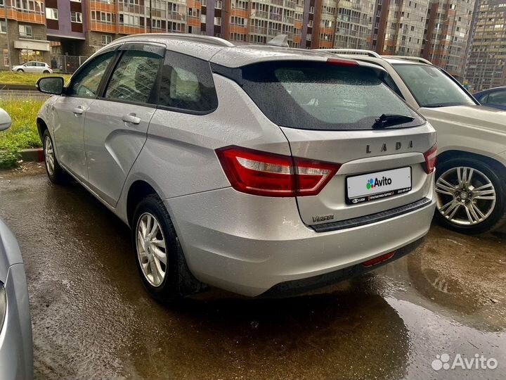 LADA Vesta 1.6 МТ, 2018, битый, 65 000 км