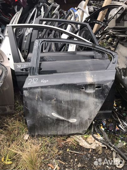 Дверь задняя левая Chevrolet Cruze