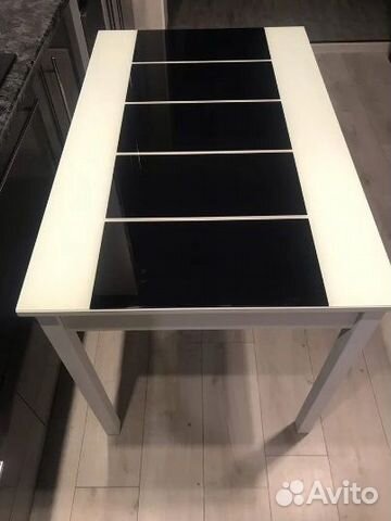 Кухонный стол стеклянный новый не раздвижной