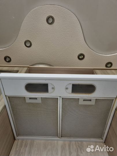 Вытяжка для кухни 60 см бу