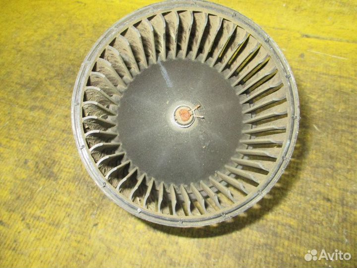 Мотор печки на Nissan Juke YF15