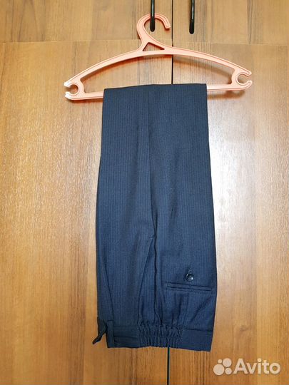 Костюм тройка