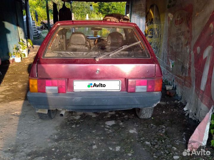 ВАЗ 2109 1.5 МТ, 1999, 200 000 км