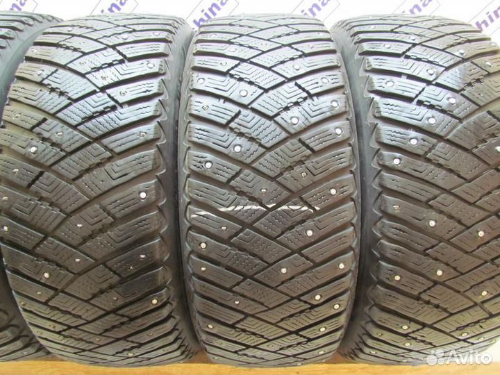 Goodyear Ultragrip Ice Arctic 215/55 R17 97P