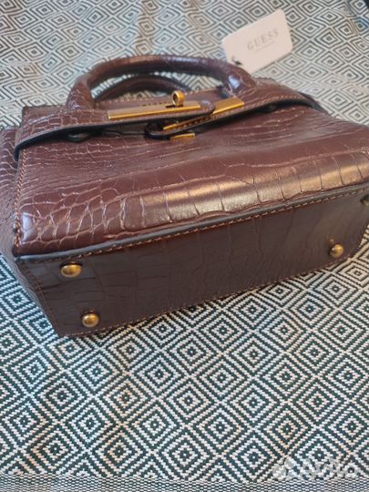 Сумка guess новая женская