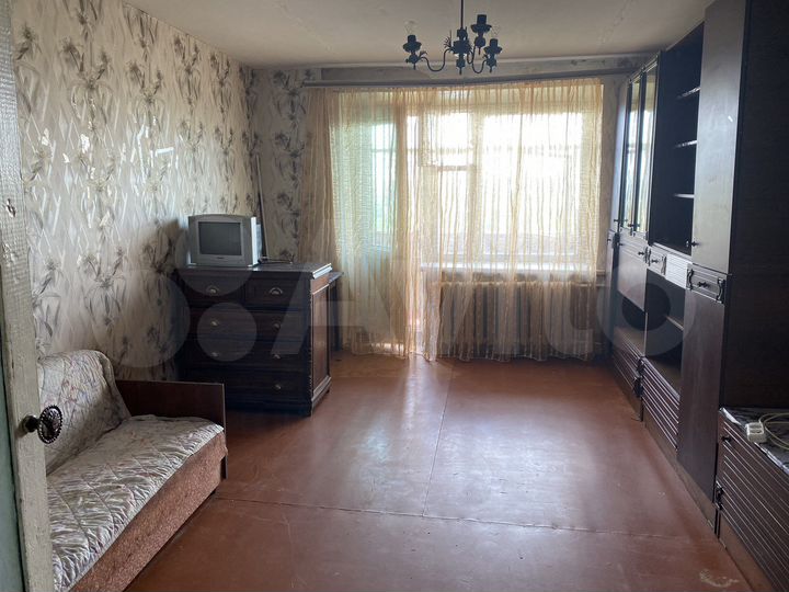 3-к. квартира, 60 м², 5/5 эт.