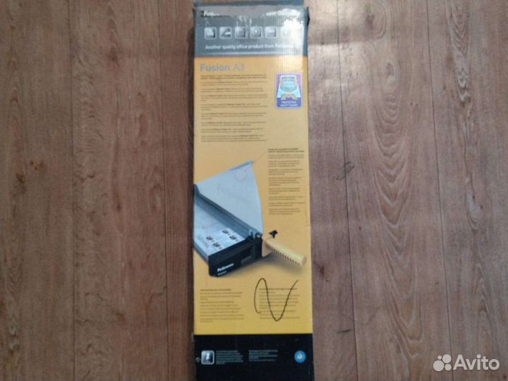 Кромкообрезной станок