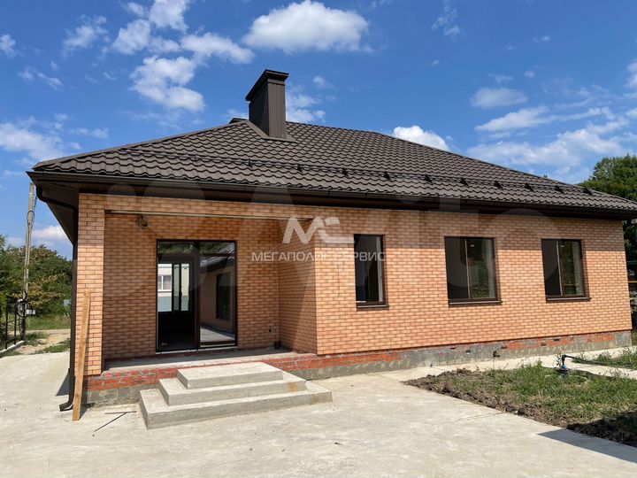 Дом 139 м² на участке 8 сот.