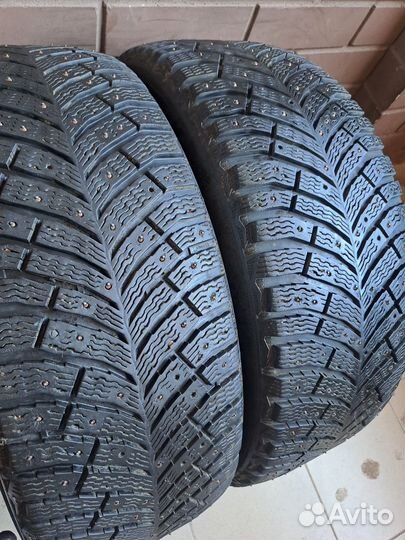Michelin X-Ice North 4 SUV 235/55 R17