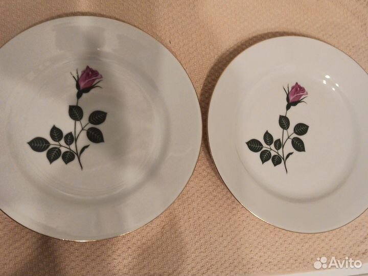 Тарелка фарфор ГДР Kahla 19 см с розами 2 шт