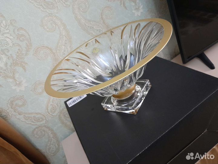 Ваза для фруктов на ножке хрусталь