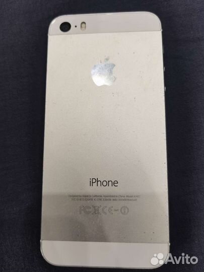 Телефон iPhone 5s