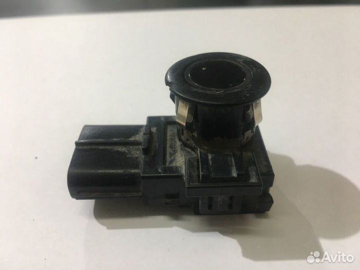 Датчик парковки (парктроник) Toyota Land Cruiser