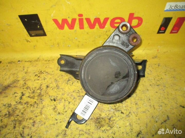 Подушка двигателя на Toyota Ractis NCP120 1NZ-FE