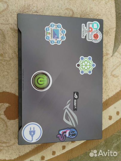 Asus rog strix scar 2