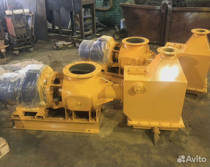 Пневмоподъемник сыпучих материалов та-52