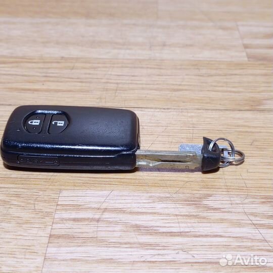 Ключ зажигания Toyota Prius 30 Япония