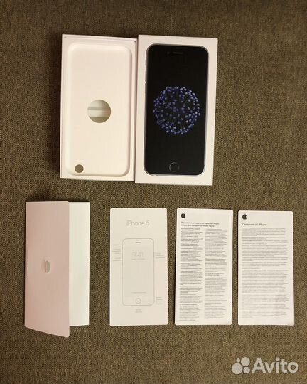 Коробки от iPhone