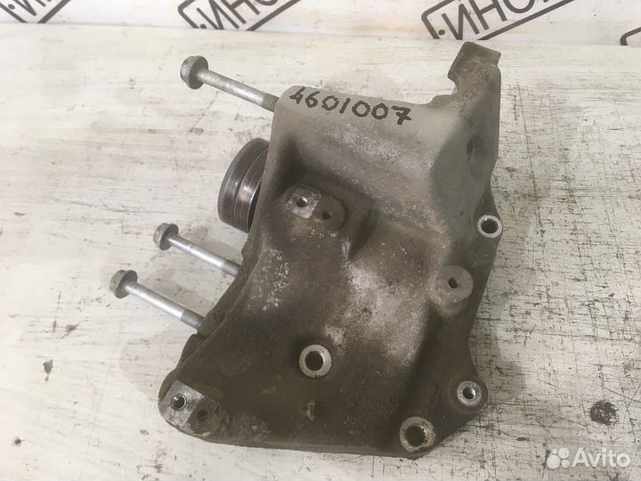 Кронштейн кондиционера Opel Vectra B 1.6 x16xel