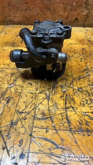 Насос гидроусилителя Hyundai Getz