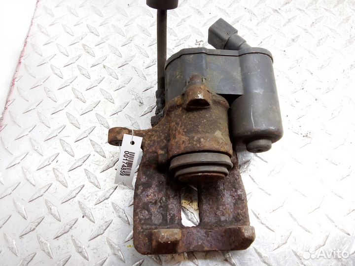 Суппорт задний левый Audi A6 C6