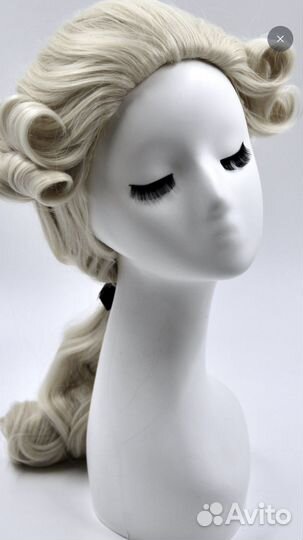 Парик для маскарада