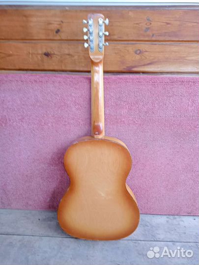 Гитара семиструнная