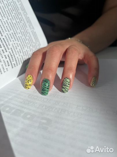 Маникюр с покрытием гель лак Педикюр