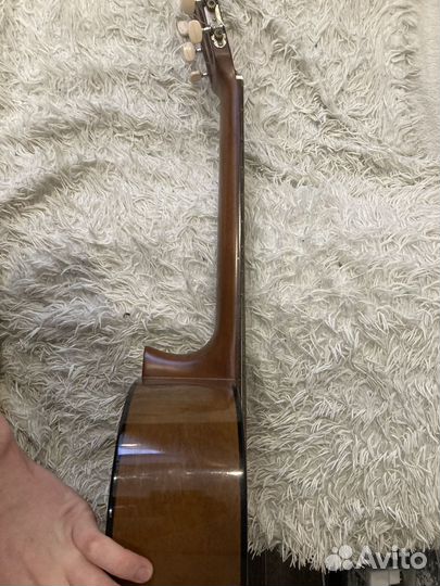 Гитара Yamaha c40