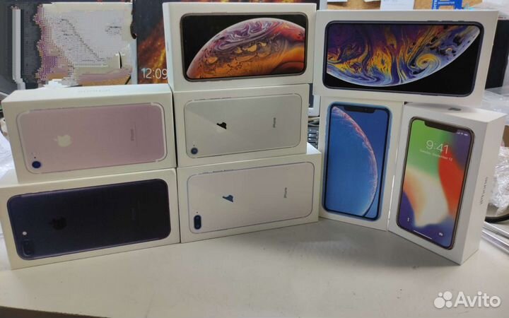 Коробка от iPhone